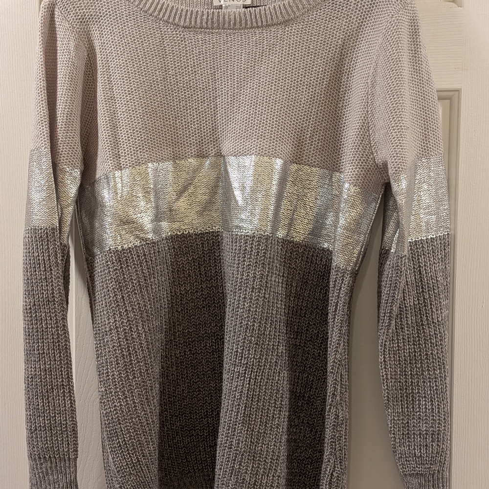VENUS Women's Sweater with Silver and Gray Accents